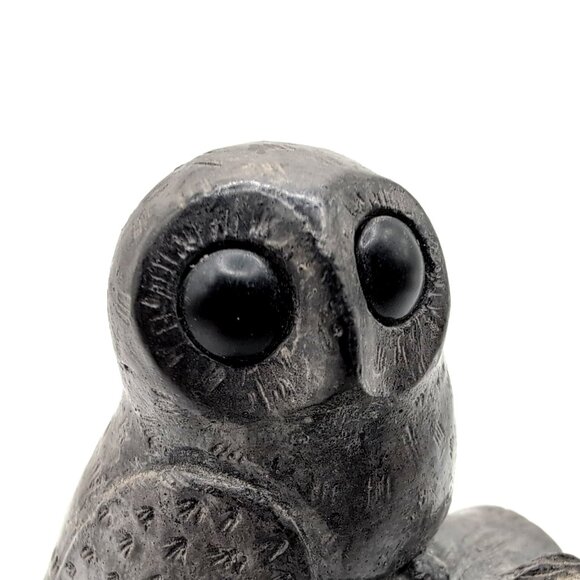 Wolf Original Owl on Log Handcrafted Sculpture Figure Canada Signed Stone/Resin - Picture 6 of 8